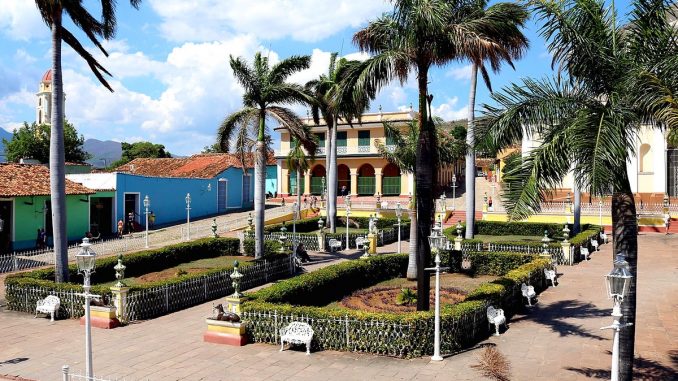 Panorámica de la Plaza Mayor de Trinidad