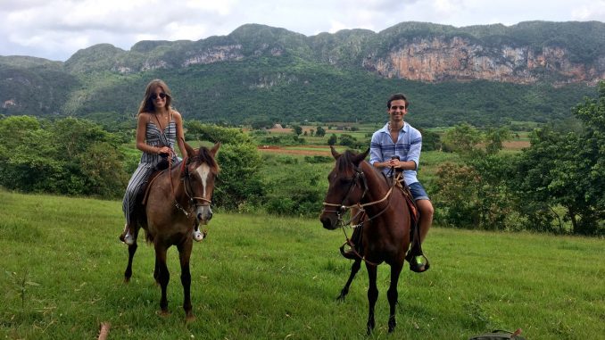 Trotando por el Valle de Viñales